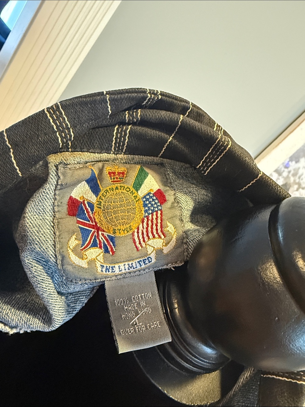 Vintage The Limited denim vest - Picture 8 of 8